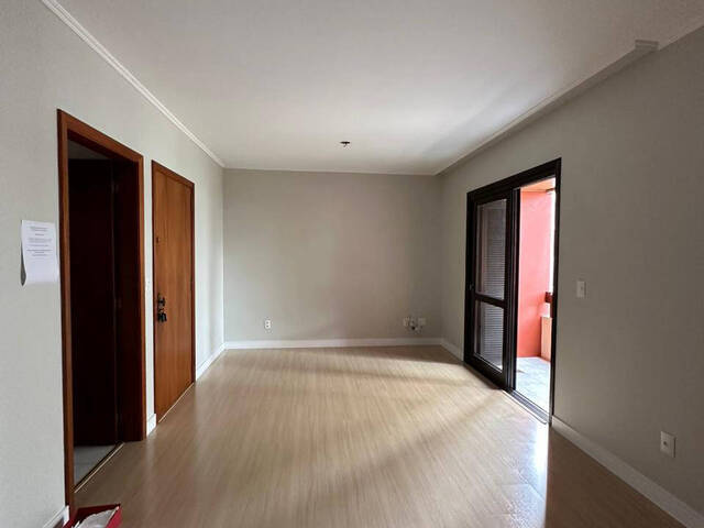 Apartamento para Venda em Caxias do Sul - 3