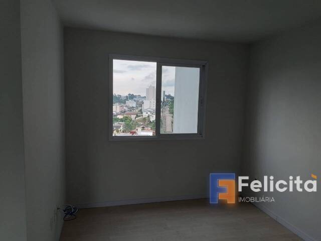 Apartamento para Venda em Caxias do Sul - 2