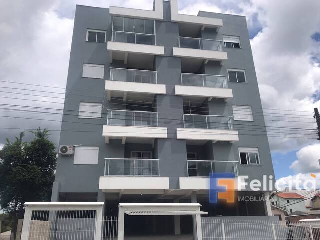 Apartamento para Venda em Caxias do Sul - 1