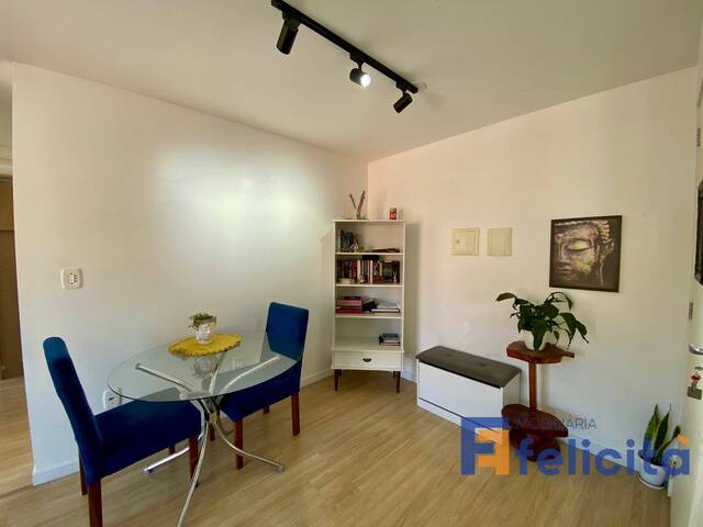 Apartamento para Venda em Caxias do Sul - 5