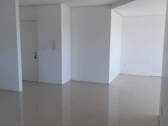 Apartamento para Venda em Caxias do Sul - 4