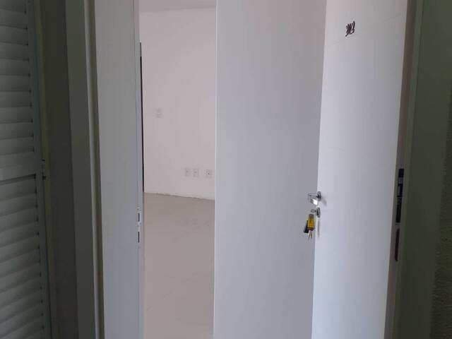 Apartamento para Venda em Caxias do Sul - 3