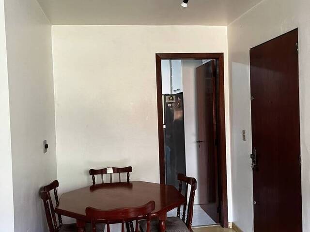 Apartamento para Venda em Caxias do Sul - 2