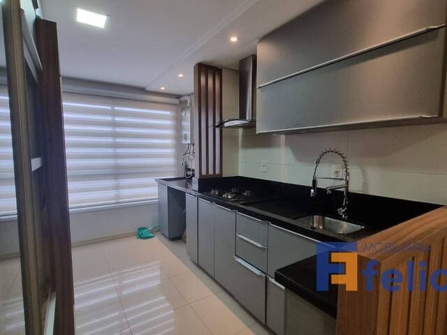 Apartamento para Venda em Caxias do Sul - 1