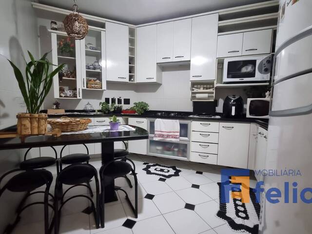 Apartamento para Venda em Caxias do Sul - 5