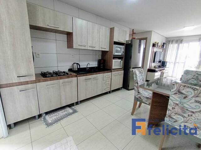 Apartamento para Venda em Caxias do Sul - 3