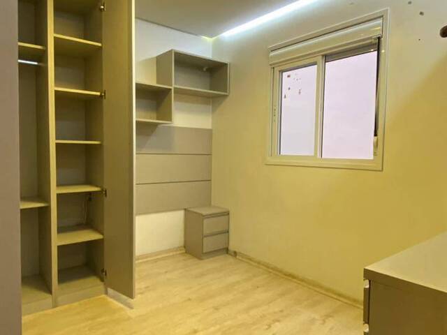 Apartamento para Venda em Caxias do Sul - 3