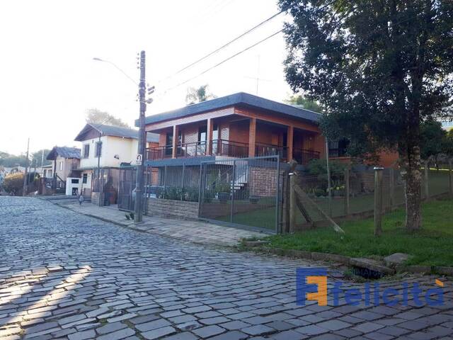 #1584 - Casa para Venda em Caxias do Sul - RS