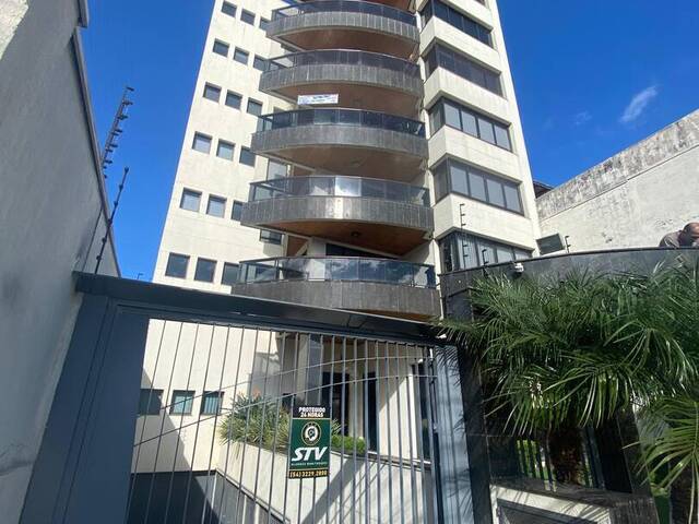 Apartamento para Venda em Caxias do Sul - 1