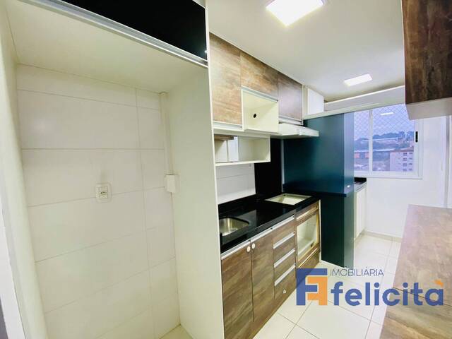 Apartamento para Venda em Caxias do Sul - 1