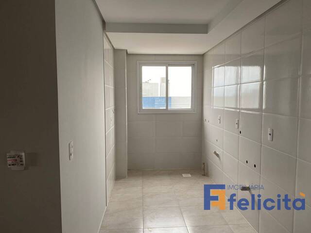 Apartamento para Venda em Caxias do Sul - 2