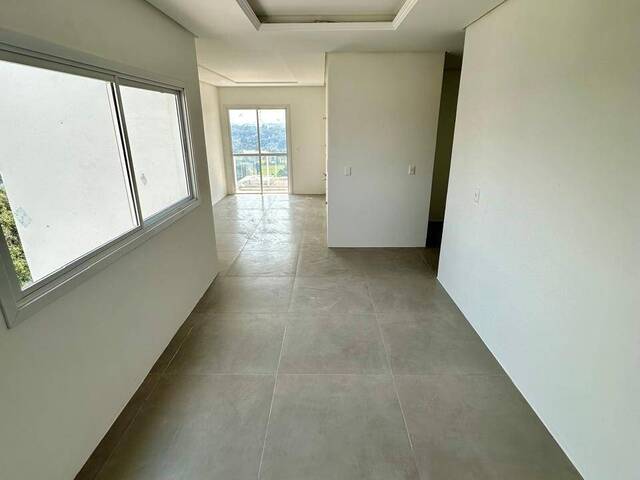 Apartamento para Venda em Caxias do Sul - 1