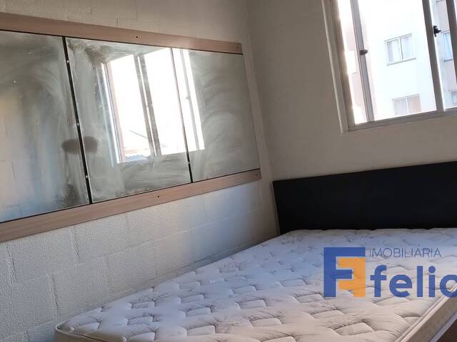 Apartamento para Venda em Caxias do Sul - 2