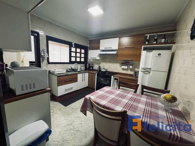 Apartamento para Venda em Caxias do Sul - 5