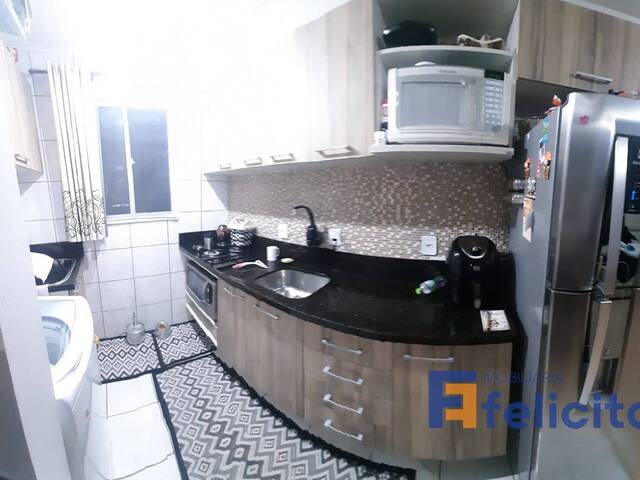 Apartamento para Venda em Caxias do Sul - 2