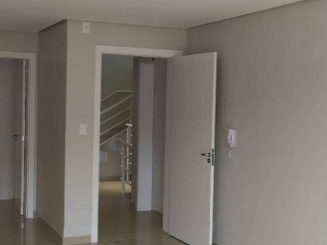 Apartamento para Venda em Caxias do Sul - 3