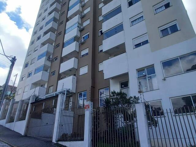 Apartamento para Venda em Caxias do Sul - 1