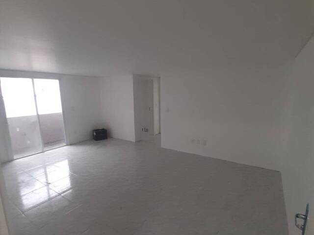 Apartamento para Venda em Caxias do Sul - 4