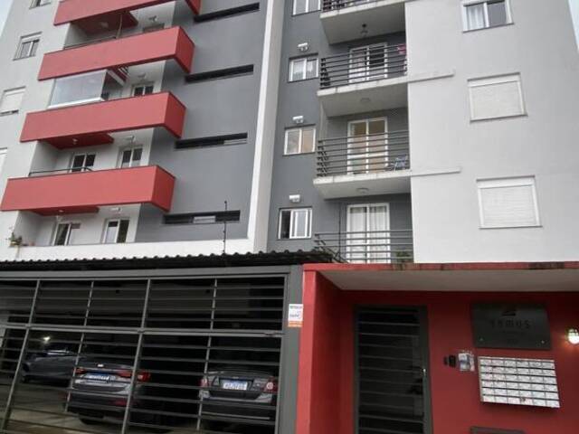 #1950 - Apartamento para Venda em Caxias do Sul - RS