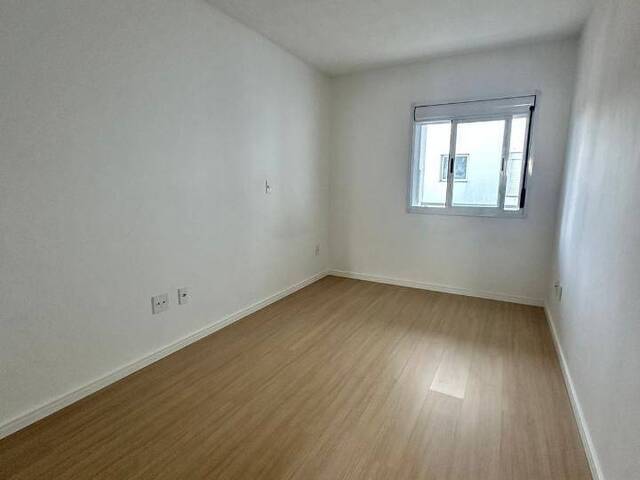 Apartamento para Venda em Caxias do Sul - 4