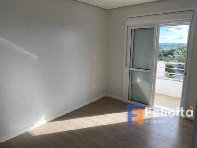 Apartamento para Venda em Caxias do Sul - 5