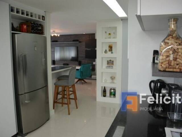 Apartamento para Venda em Caxias do Sul - 3