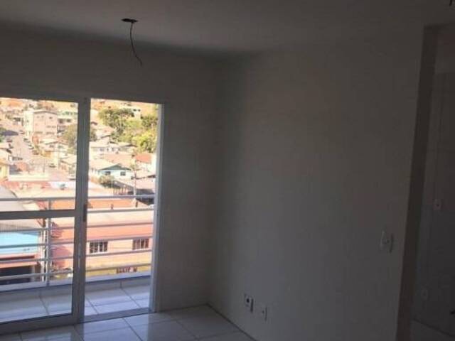 Apartamento para Venda em Caxias do Sul - 4