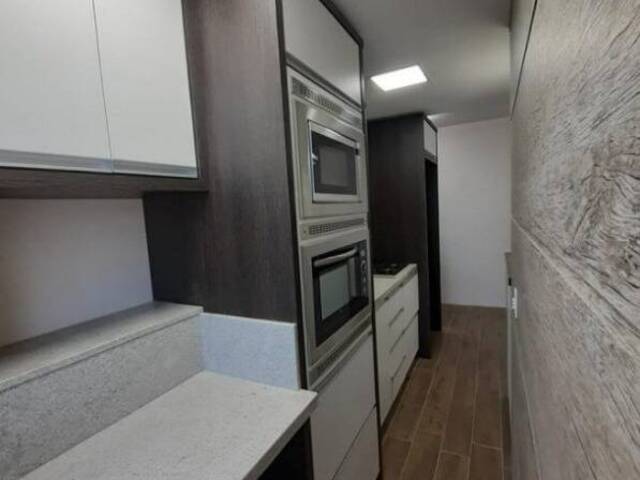 Apartamento para Venda em Caxias do Sul - 3